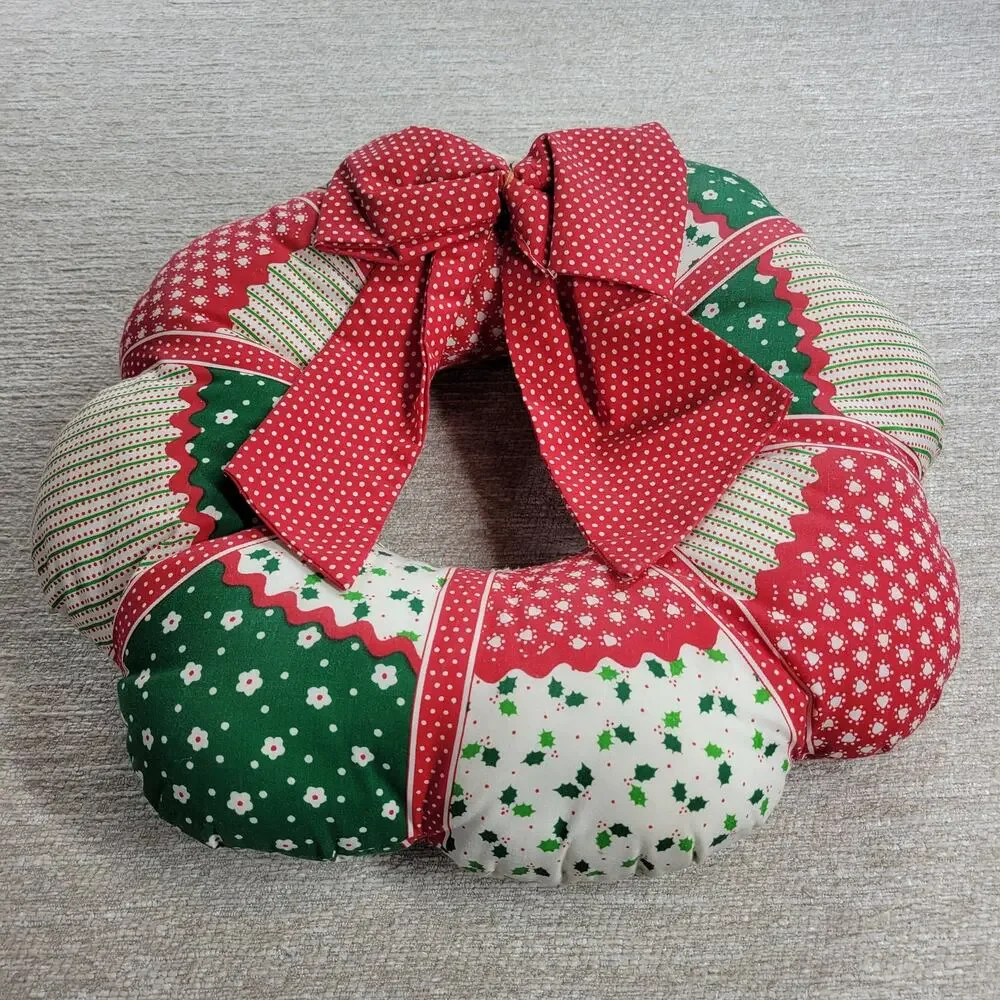 VTG Patchwork Fabric Christmas Wreath 19